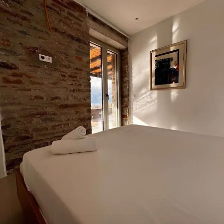Lejlighed Tzia Authentic Stone Apt W Modern Style & Sea View