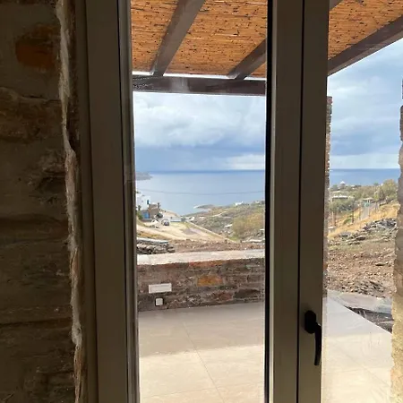 Tzia Authentic Stone Apt W Modern Style & Sea View * Koundouros