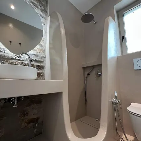 Lejlighed Tzia Authentic Stone Apt W Modern Style & Sea View