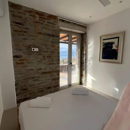 Tzia Authentic Stone Apt W Modern Style & Sea View *
